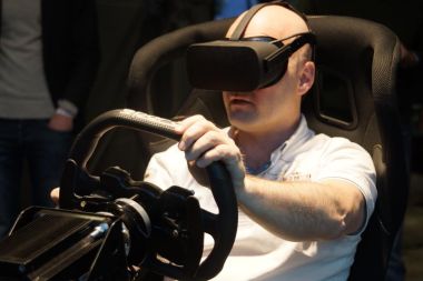 Eracing bij immersive experiences in Almere buiten voor groepen en dagjes weg